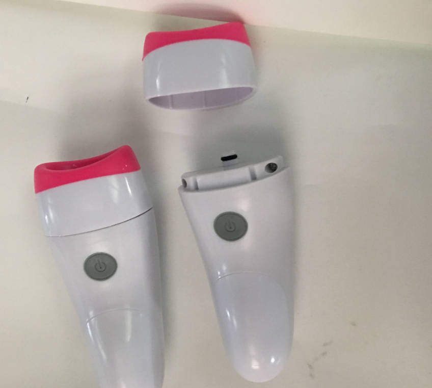 Electric Lip Plumper with Silicone Beauty Tool